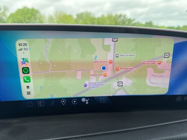 Used 2025 Cadillac XT4 Premium Luxury FWD image 5