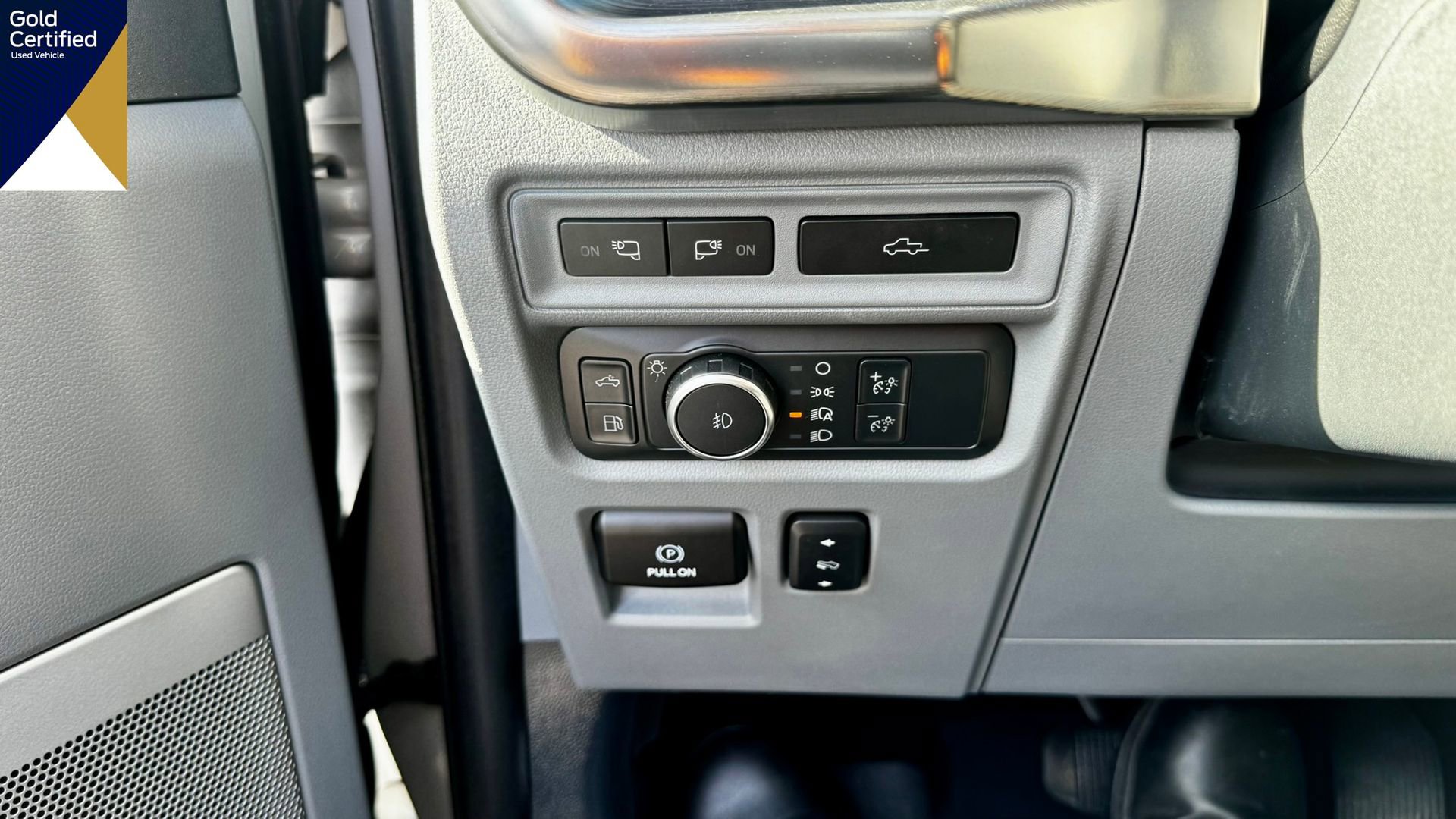 Used 2023 Ford F150 Lariat w/ Equipment Group 502A High image 39