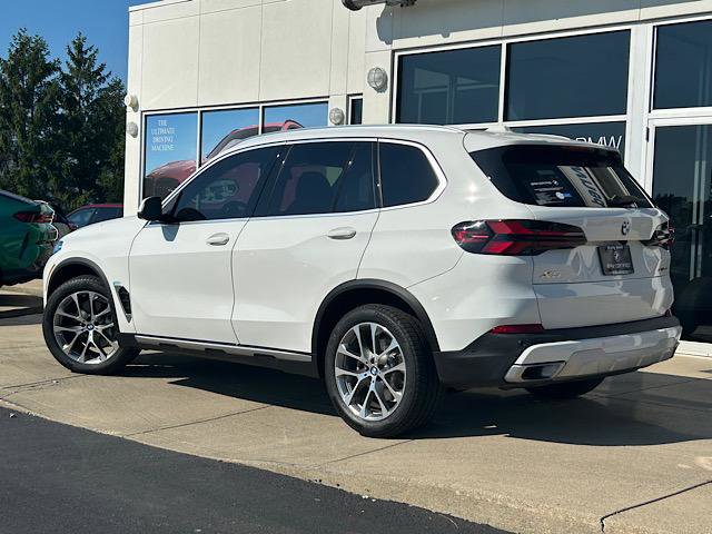 Certified 2024 BMW X5 xDrive40i w/ Premium Package image 11