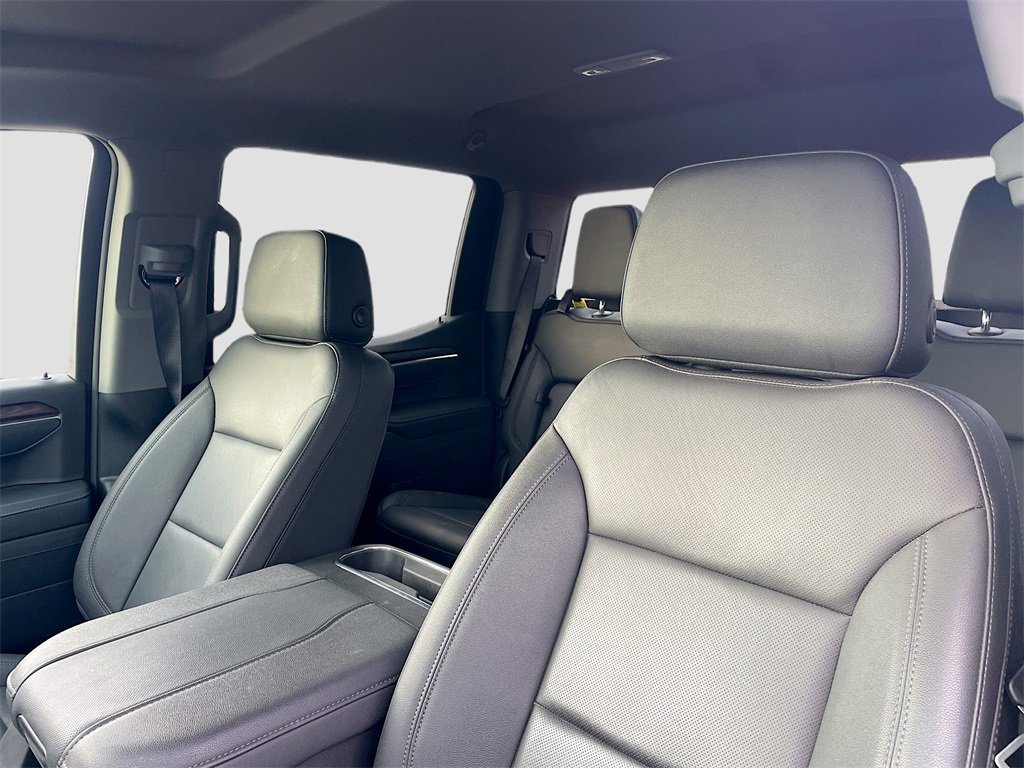 Used 2025 GMC Sierra 1500 SLT image 13