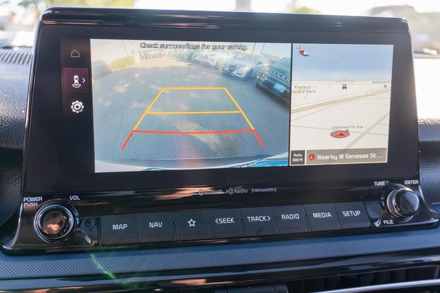 Used 2023 Kia Seltos S w/ Navigation Package AWD/4WD image 27