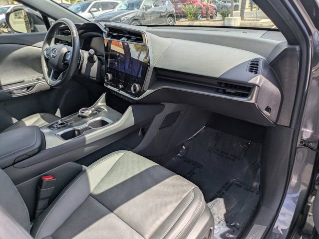Used 2023 Lexus RZ 450e Premium w/ Technology Package AWD/4WD image 33