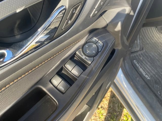 Used 2020 Chevrolet Traverse Premier FWD image 8