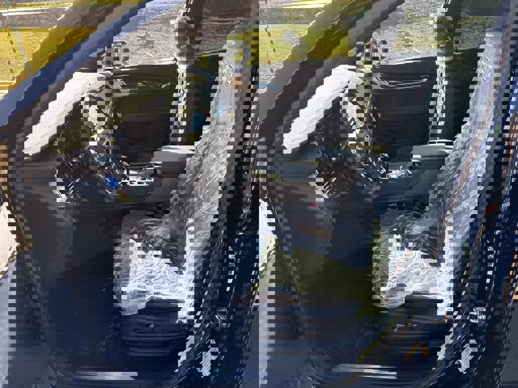 New 2026 Cadillac XT5 Premium Luxury w/ LPO, Floor Liner Package image 8