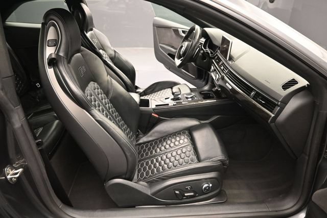 Used 2018 Audi RS 5 AWD/4WD image 12