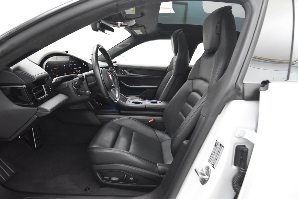 Used 2022 Porsche Taycan Turbo S AWD/4WD image 46