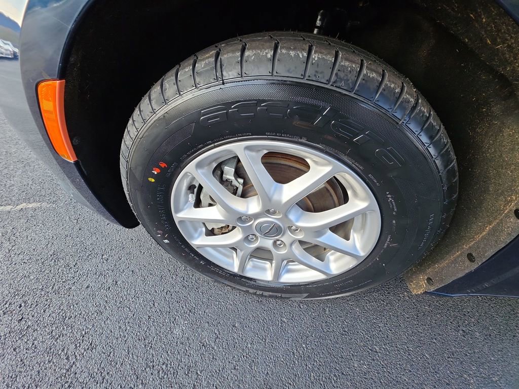 Used 2023 Chrysler Pacifica Touring-L FWD image 10
