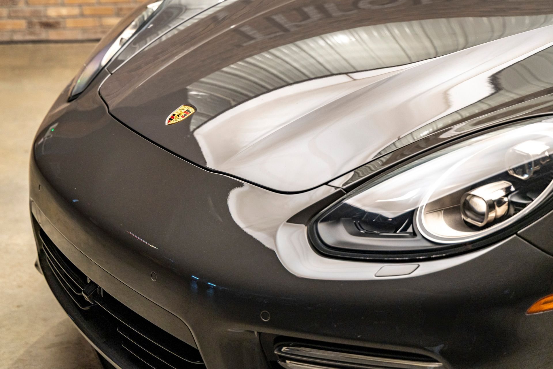 Used 2016 Porsche Panamera Turbo S image 22