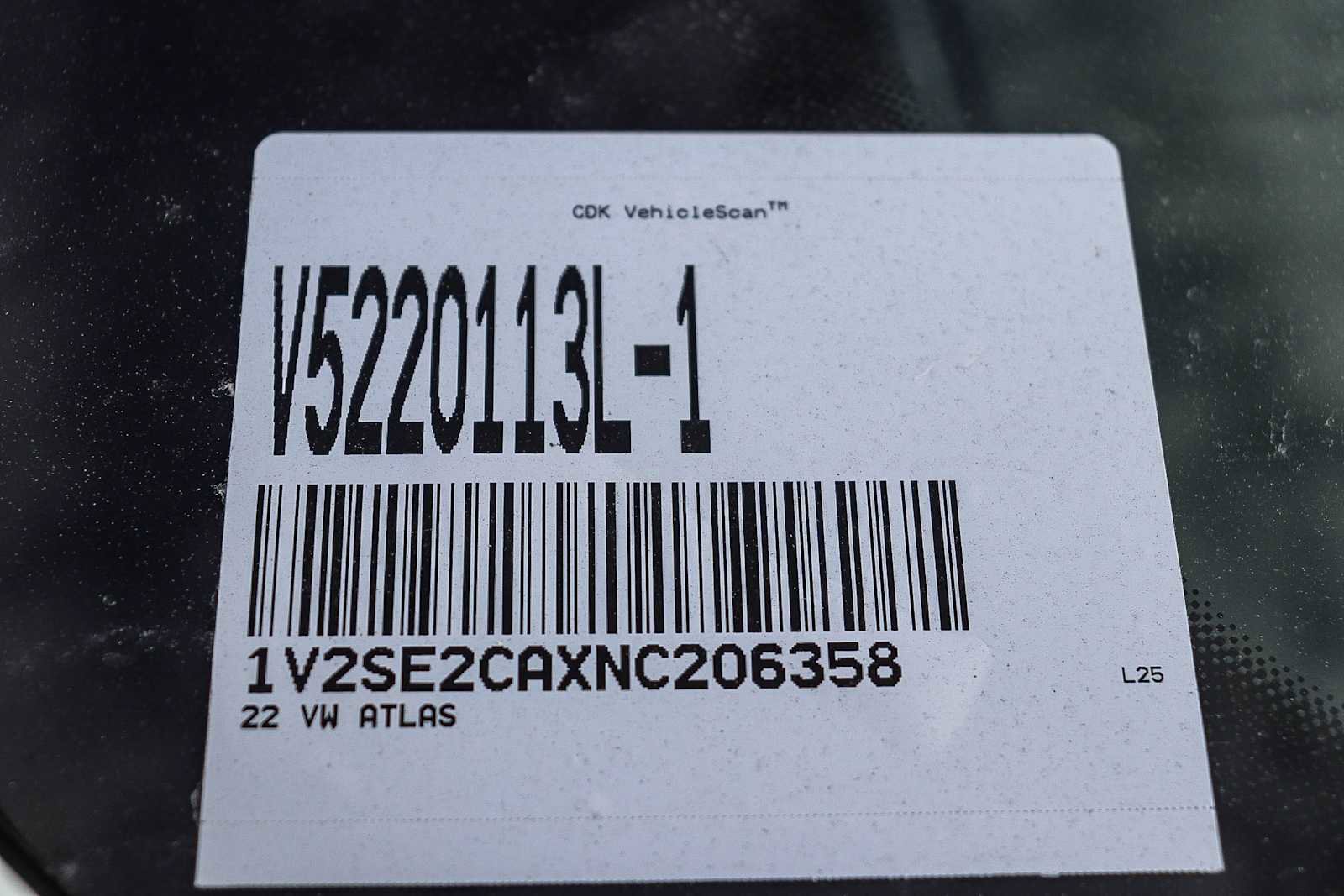 Used 2022 Volkswagen Atlas Cross Sport SEL R-Line image 29