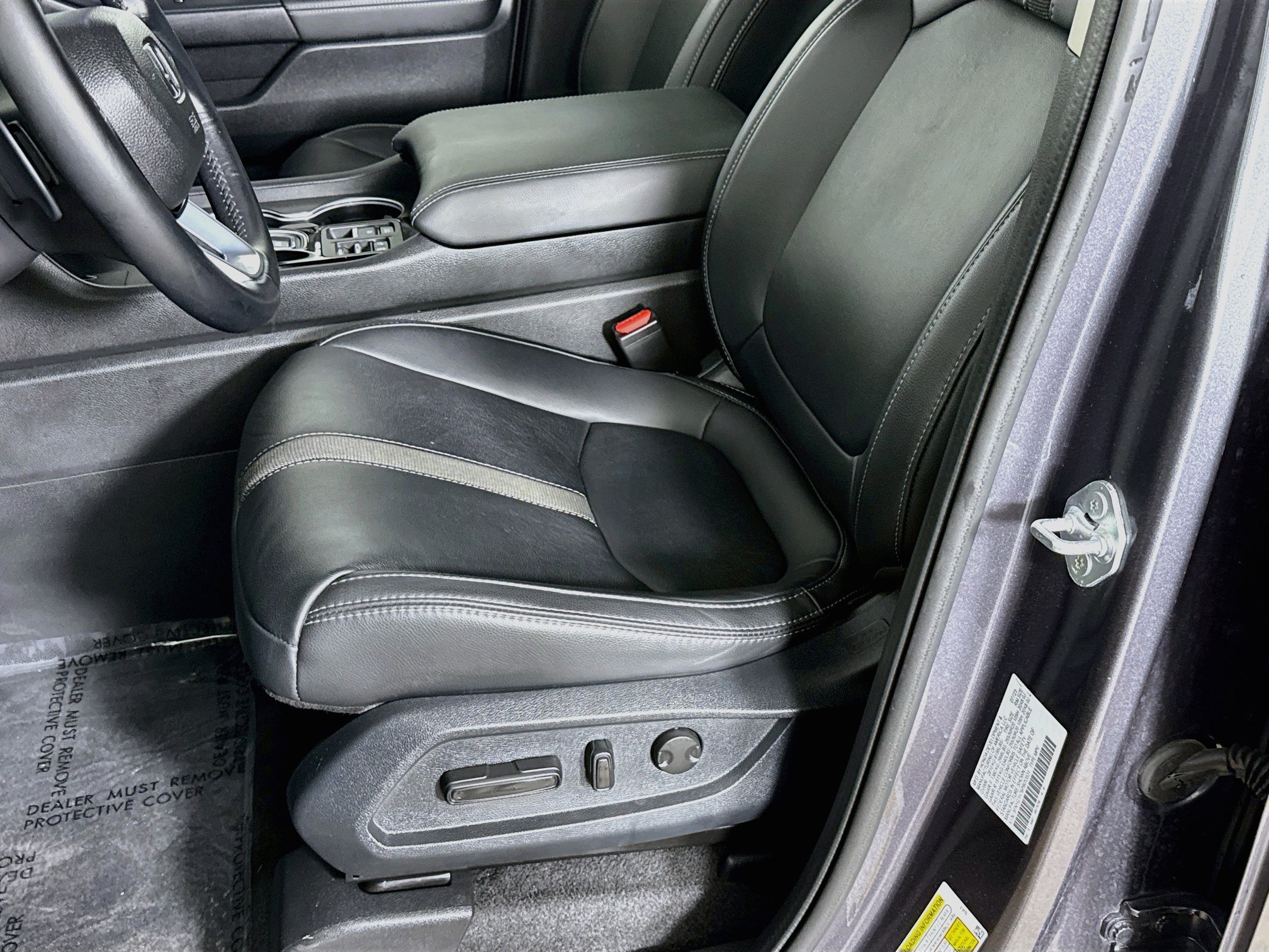 Used 2023 Honda Pilot Touring image 24