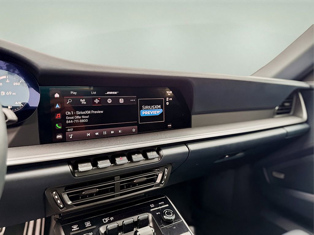 Used 2024 Porsche 911 Targa 4 w/ Premium Package image 27