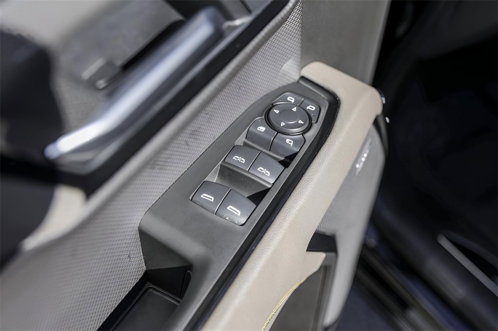 Certified 2025 Chevrolet Silverado 1500 ZR2 w/ Technology Package image 26