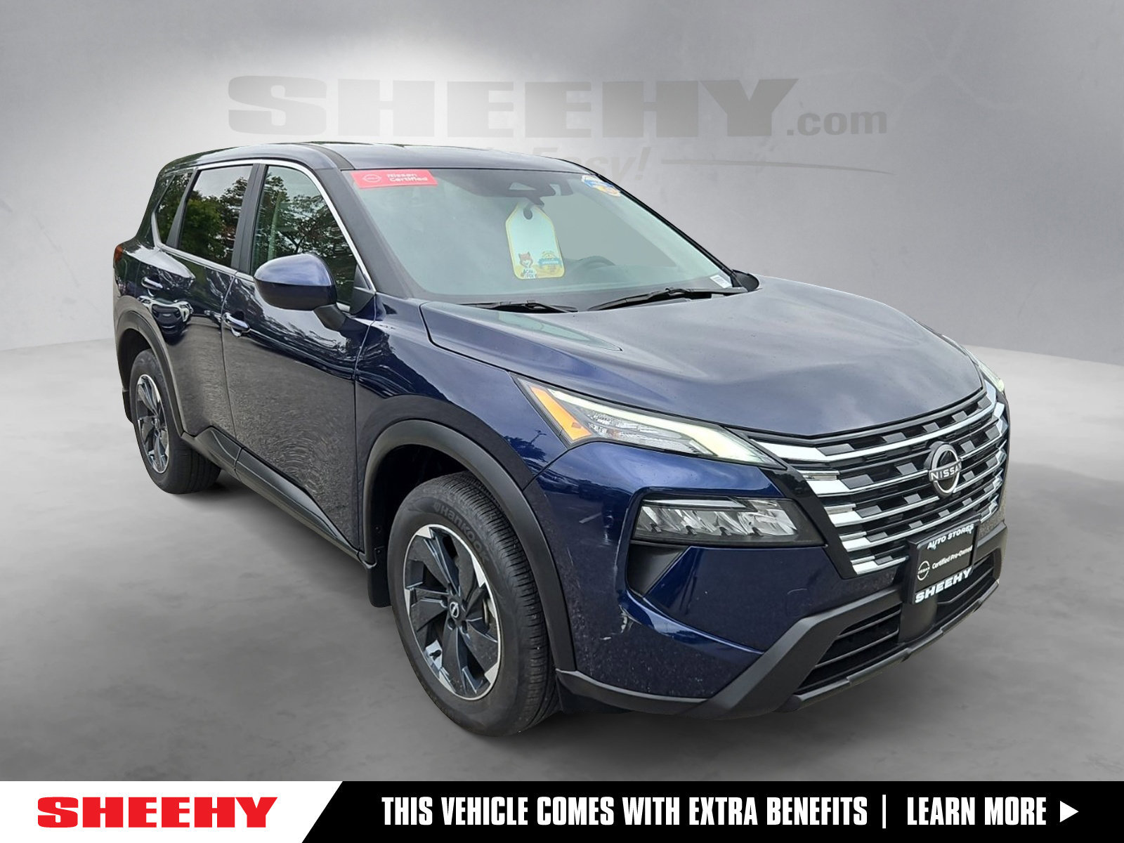 Certified 2025 Nissan Rogue SV