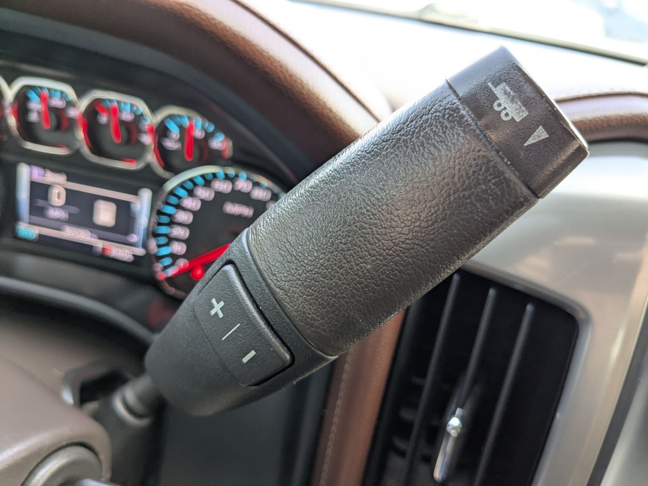 Used 2017 Chevrolet Silverado 1500 High Country w/ High Desert Package AWD/4WD image 22