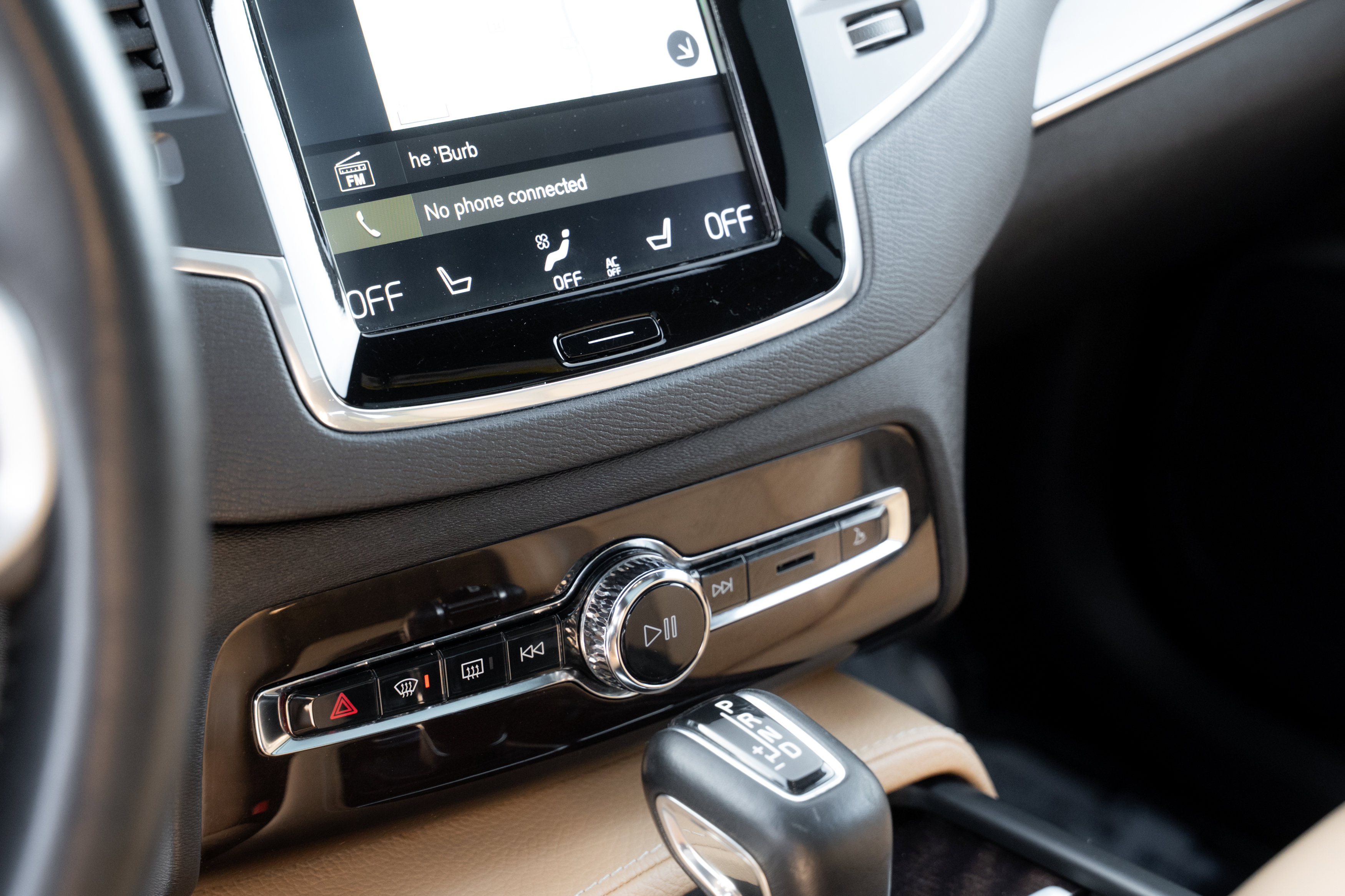 Used 2019 Volvo XC90 T6 Momentum image 14