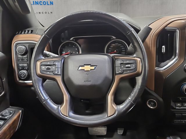 Used 2020 Chevrolet Silverado 1500 High Country w/ Technology Package AWD/4WD image 14