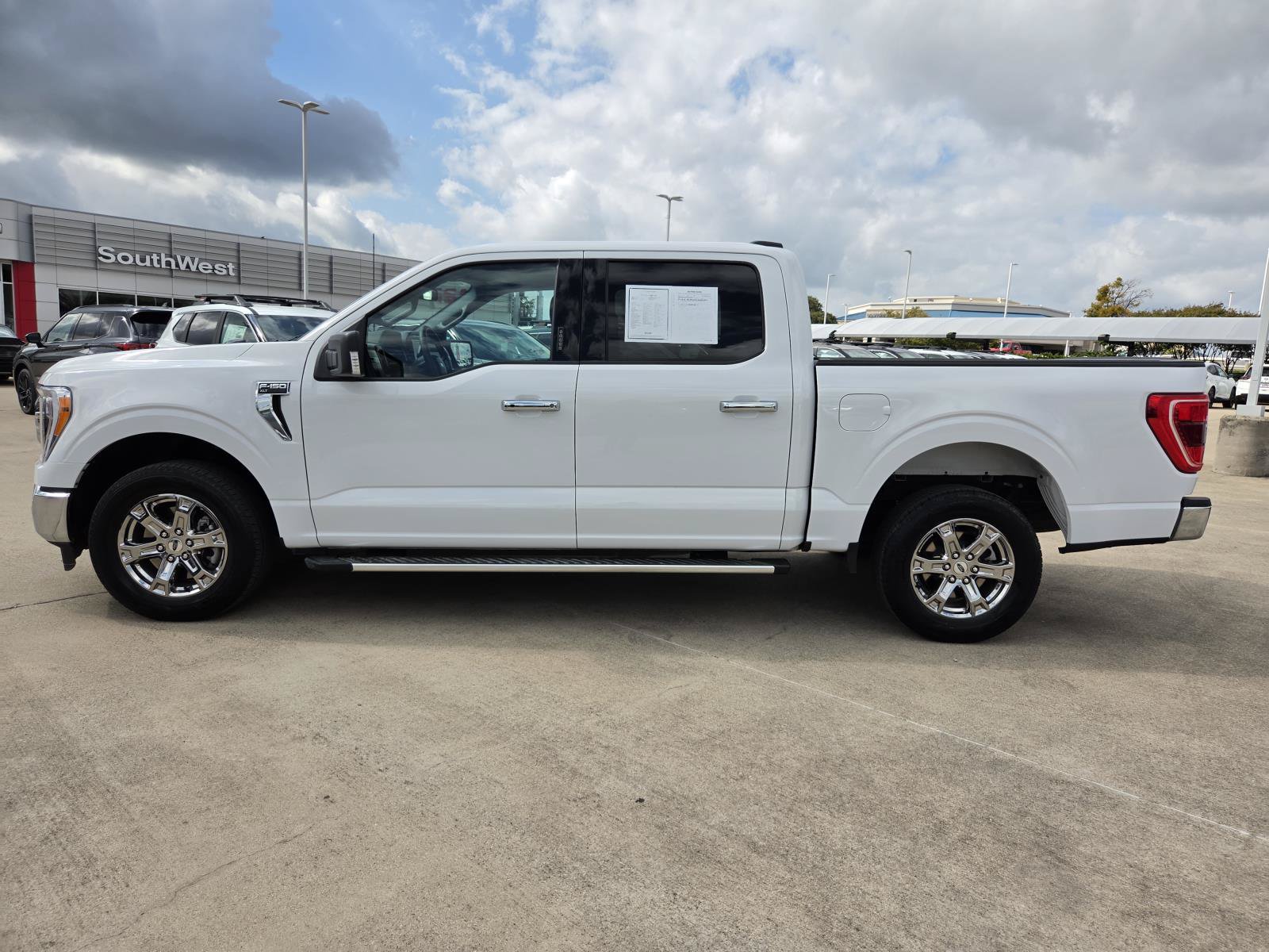 Used 2023 Ford F150 XLT w/ Equipment Group 302A High RWD image 8