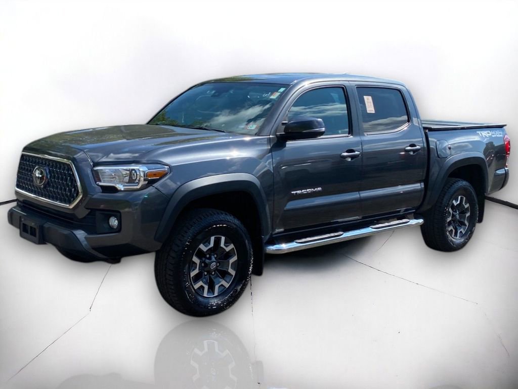 Used 2018 Toyota Tacoma TRD Off-Road w/ Technology Package AWD/4WD image 2