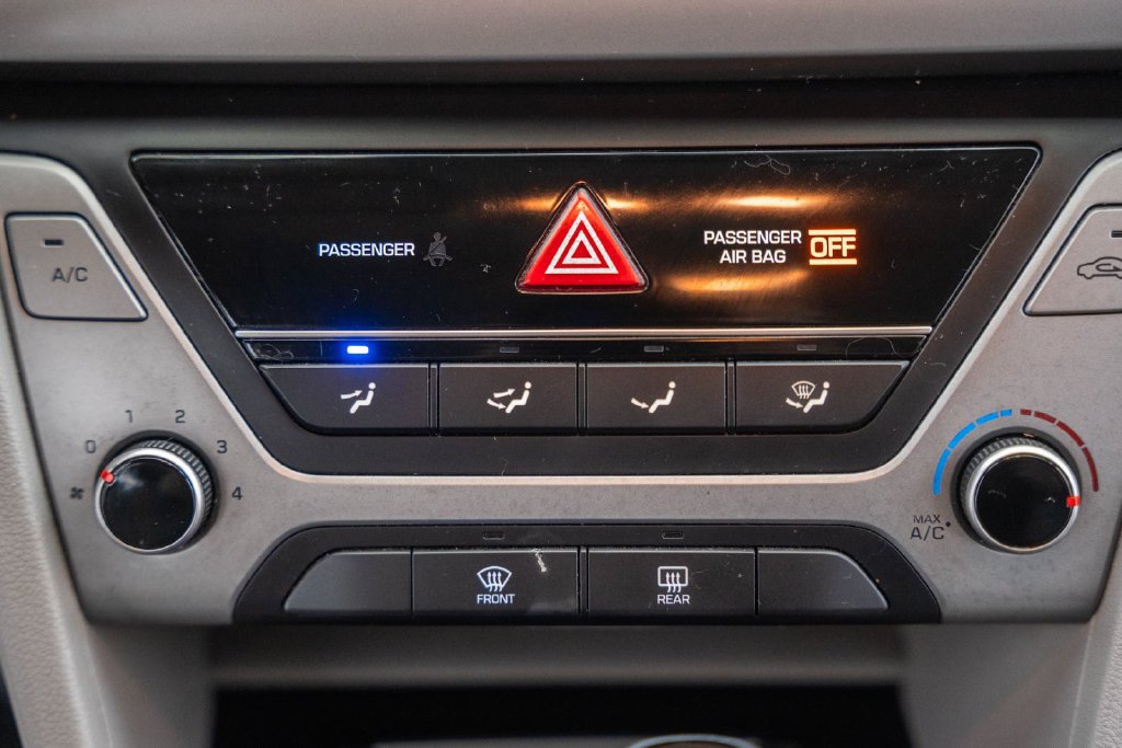 Used 2018 Hyundai Elantra SEL FWD image 20