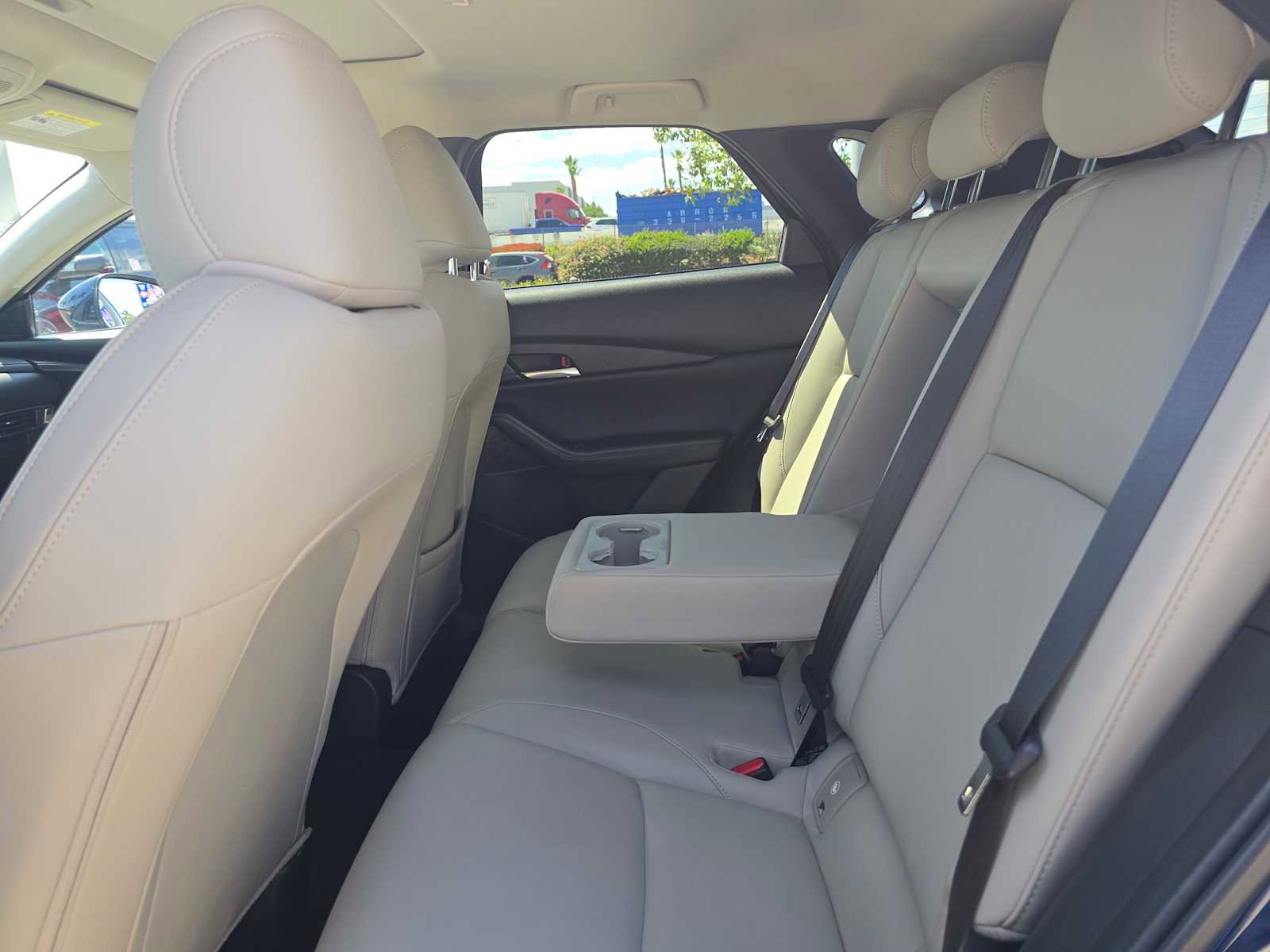Used 2025 MAZDA CX-30 AWD 2.5 S w/ Preferred Package image 18