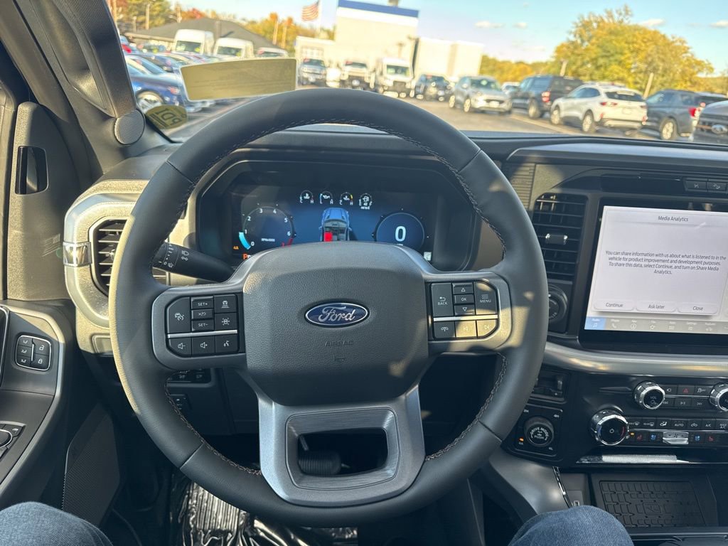 New 2025 Ford F150 Lariat w/ Equipment Group 502A High image 16