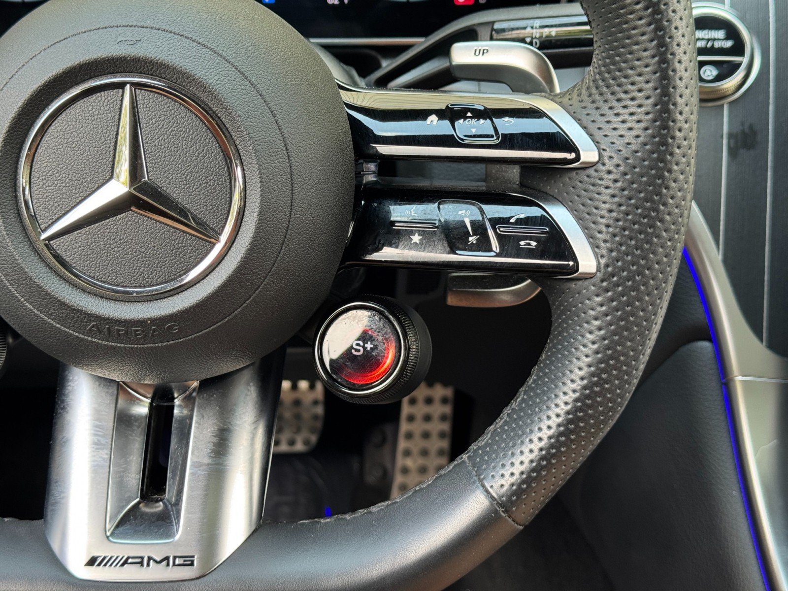 Used 2025 Mercedes-Benz GLC 43 AMG 4MATIC image 24