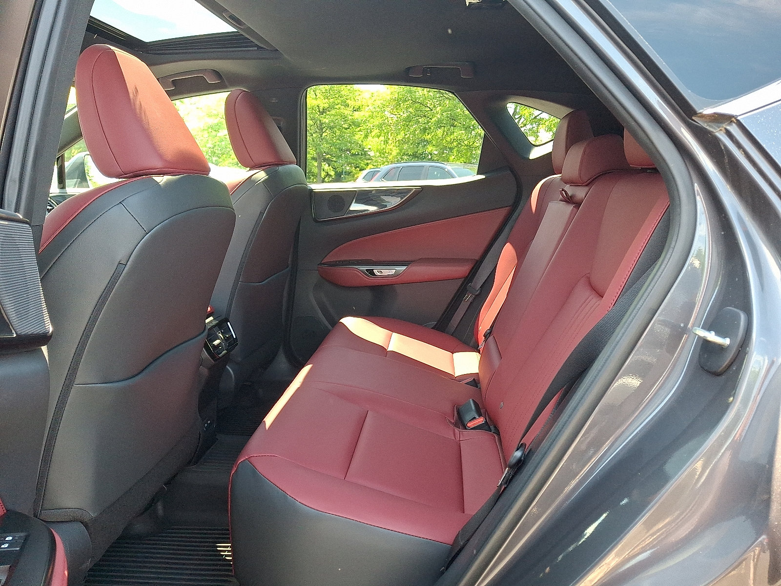 Used 2024 Lexus NX 350 AWD image 10