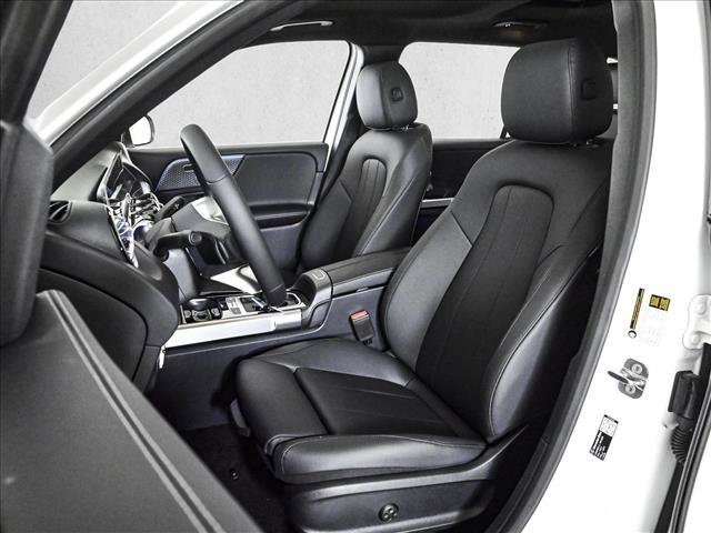 New 2026 Mercedes-Benz GLB 250 4MATIC image 18