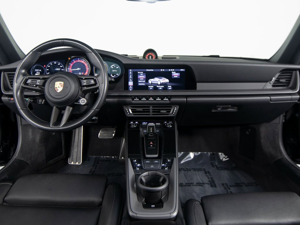 Certified 2021 Porsche 911 Carrera 4S image 32
