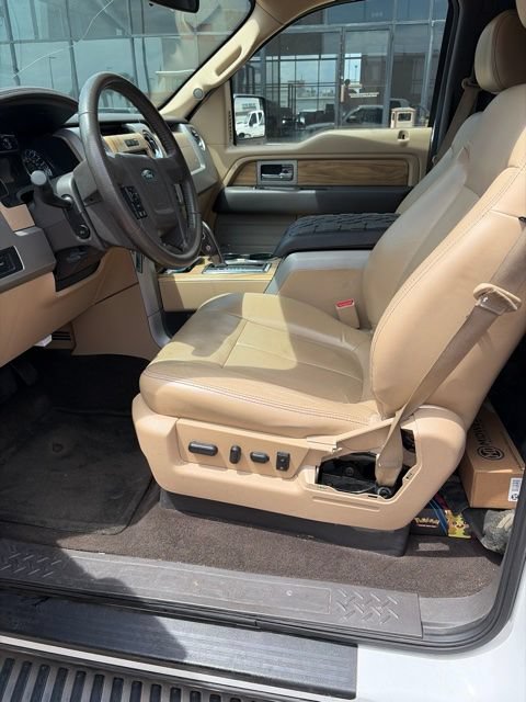 Used 2011 Ford F150 Lariat w/ Lariat Plus Pkg RWD image 4