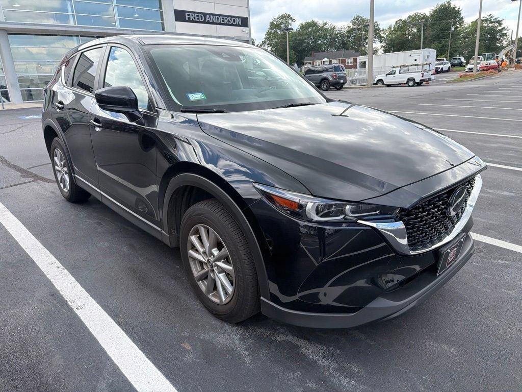Used 2023 MAZDA CX-5 AWD 2.5 S w/ Select Package image 3