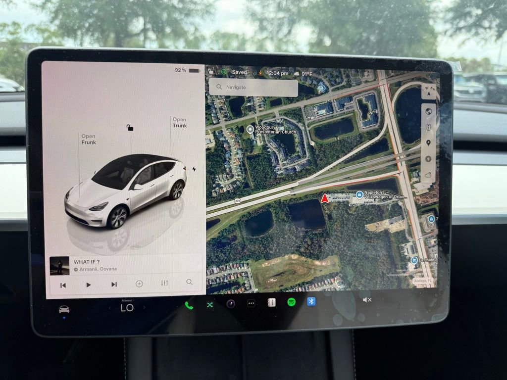 Used 2024 Tesla Model Y Long Range AWD/4WD image 25