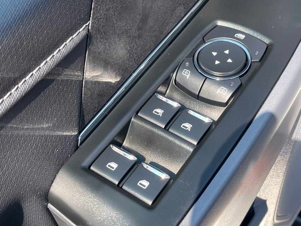 Used 2025 Ford F150 XLT w/ Equipment Group 301A Standard image 18