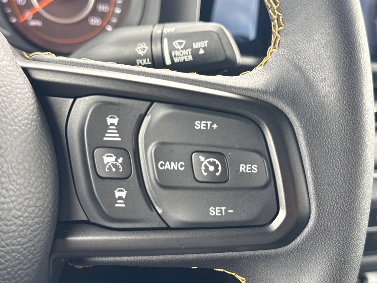 Used 2024 Jeep Wrangler Unlimited Sport AWD/4WD image 25