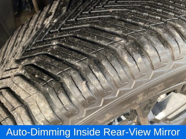 Certified 2023 Chevrolet Suburban Premier image 25