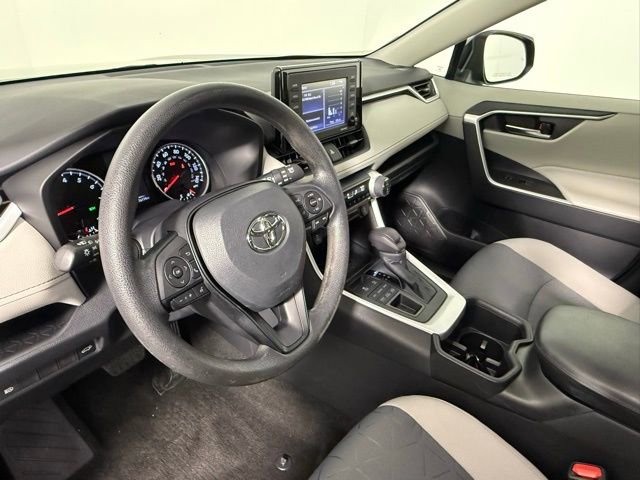 Used 2022 Toyota RAV4 XLE image 13