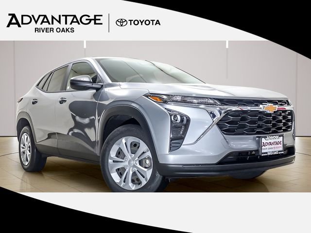 Used 2024 Chevrolet Trax LS w/ Driver Confidence Package