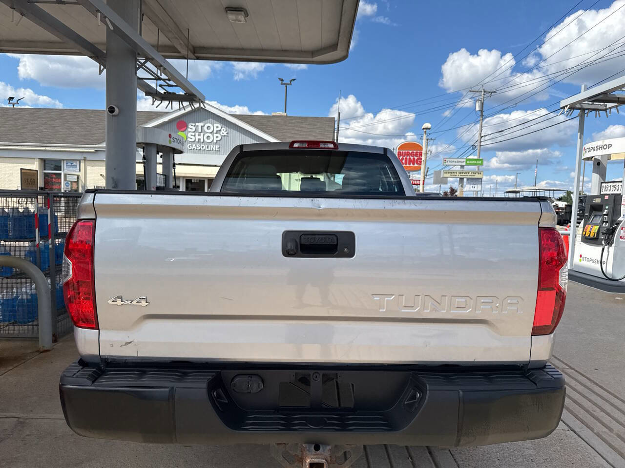 Used 2015 Toyota Tundra SR image 3