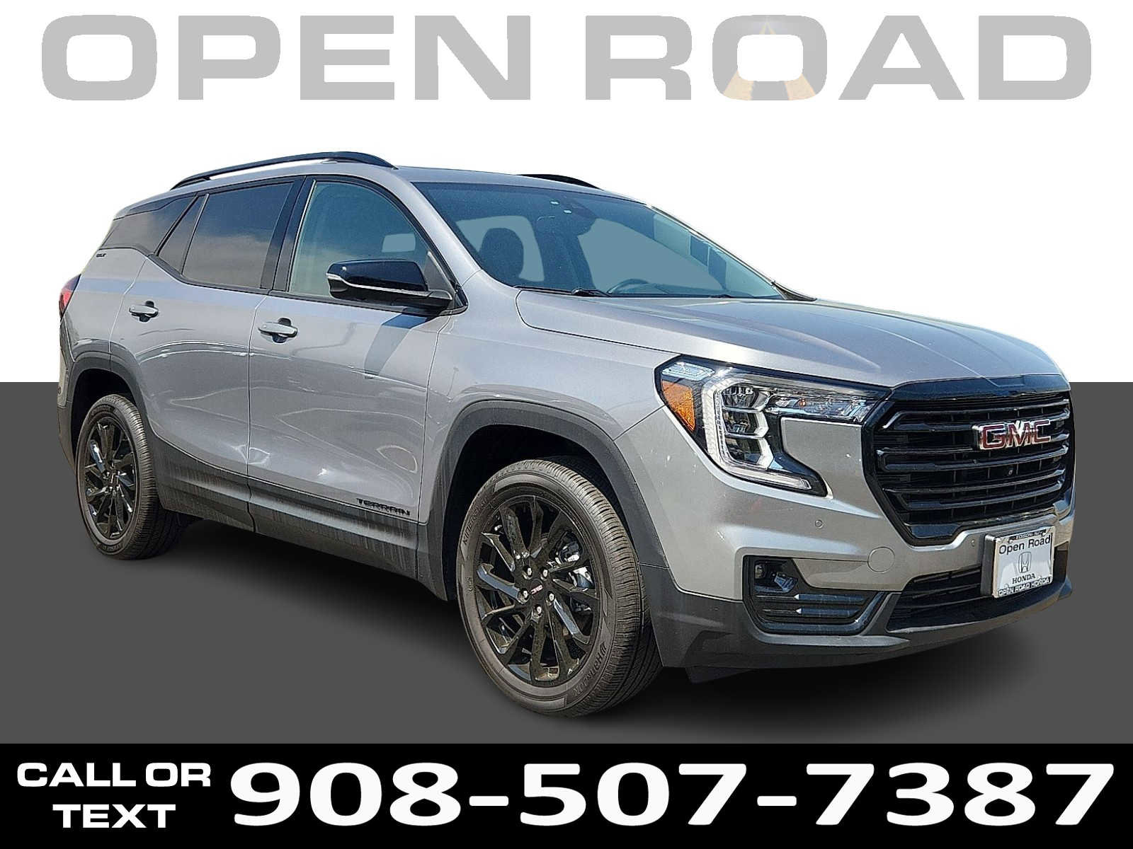 Used 2024 GMC Terrain SLT w/ Tech Package
