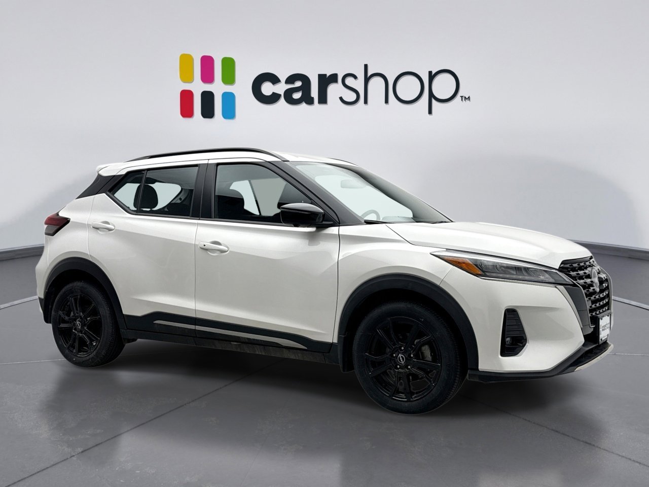 Used 2024 Nissan Kicks SR image 7