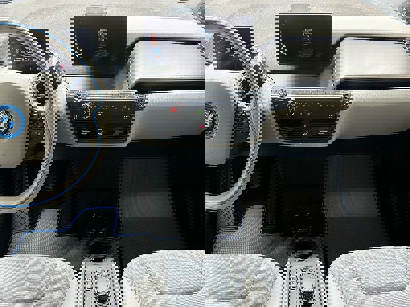 Used 2015 BMW i3 w/ Range Extender image 8