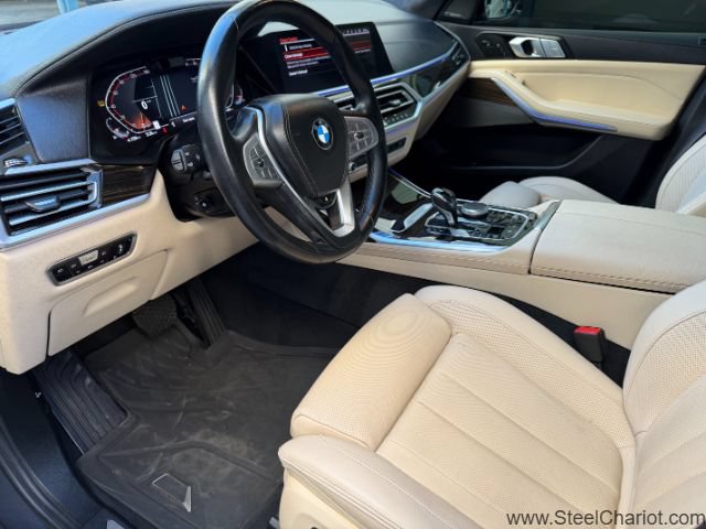 Used 2021 BMW X7 xDrive40i w/ Premium Package AWD/4WD image 13