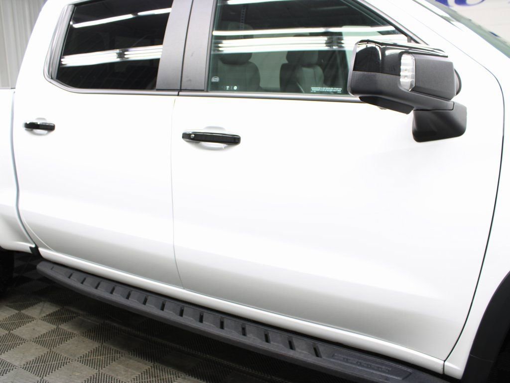 Used 2023 Chevrolet Silverado 1500 ZR2 image 37