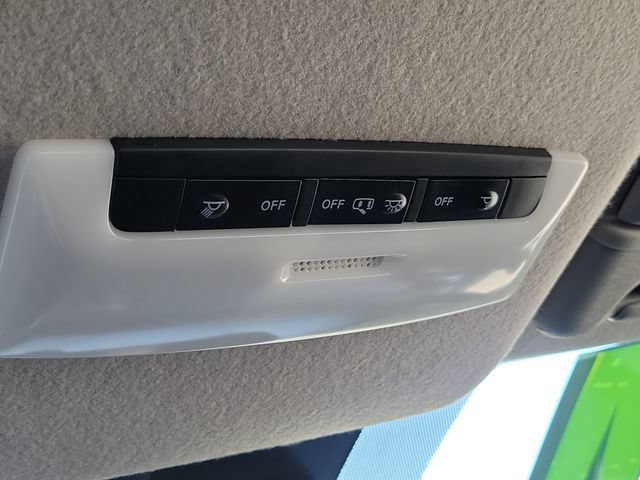 Used 2024 Nissan Versa SV FWD image 18