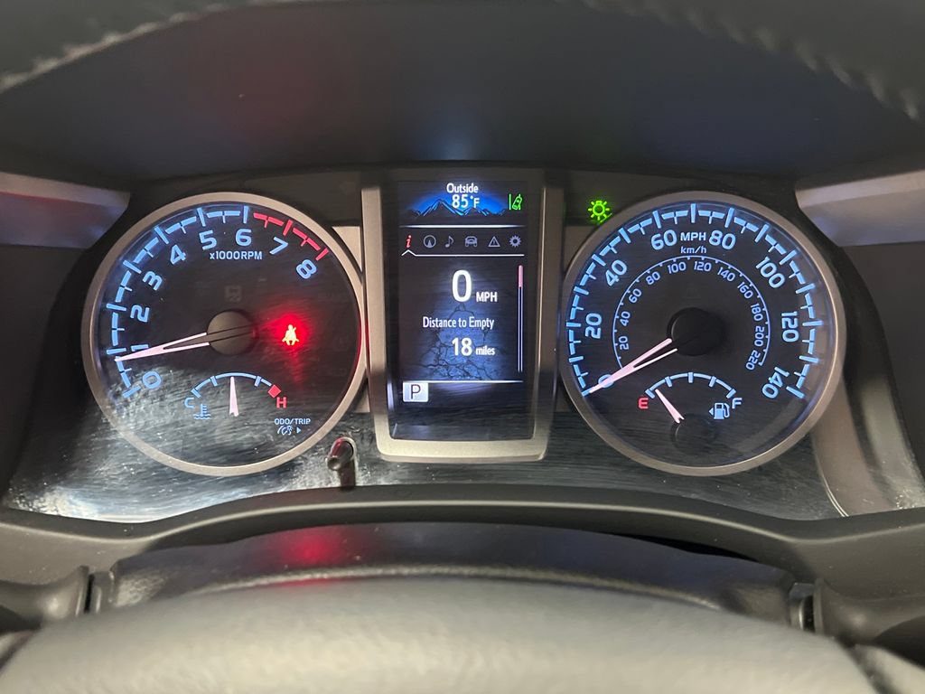Used 2023 Toyota Tacoma SR5 RWD image 17