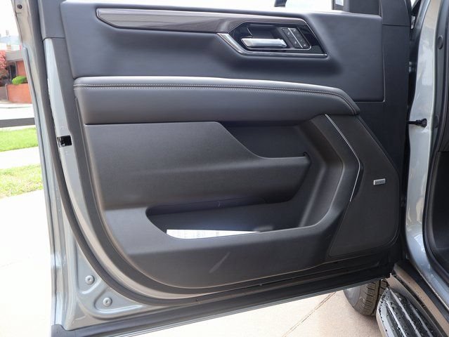 New 2026 GMC Yukon XL Elevation w/ Elevation Premium Package AWD/4WD image 44