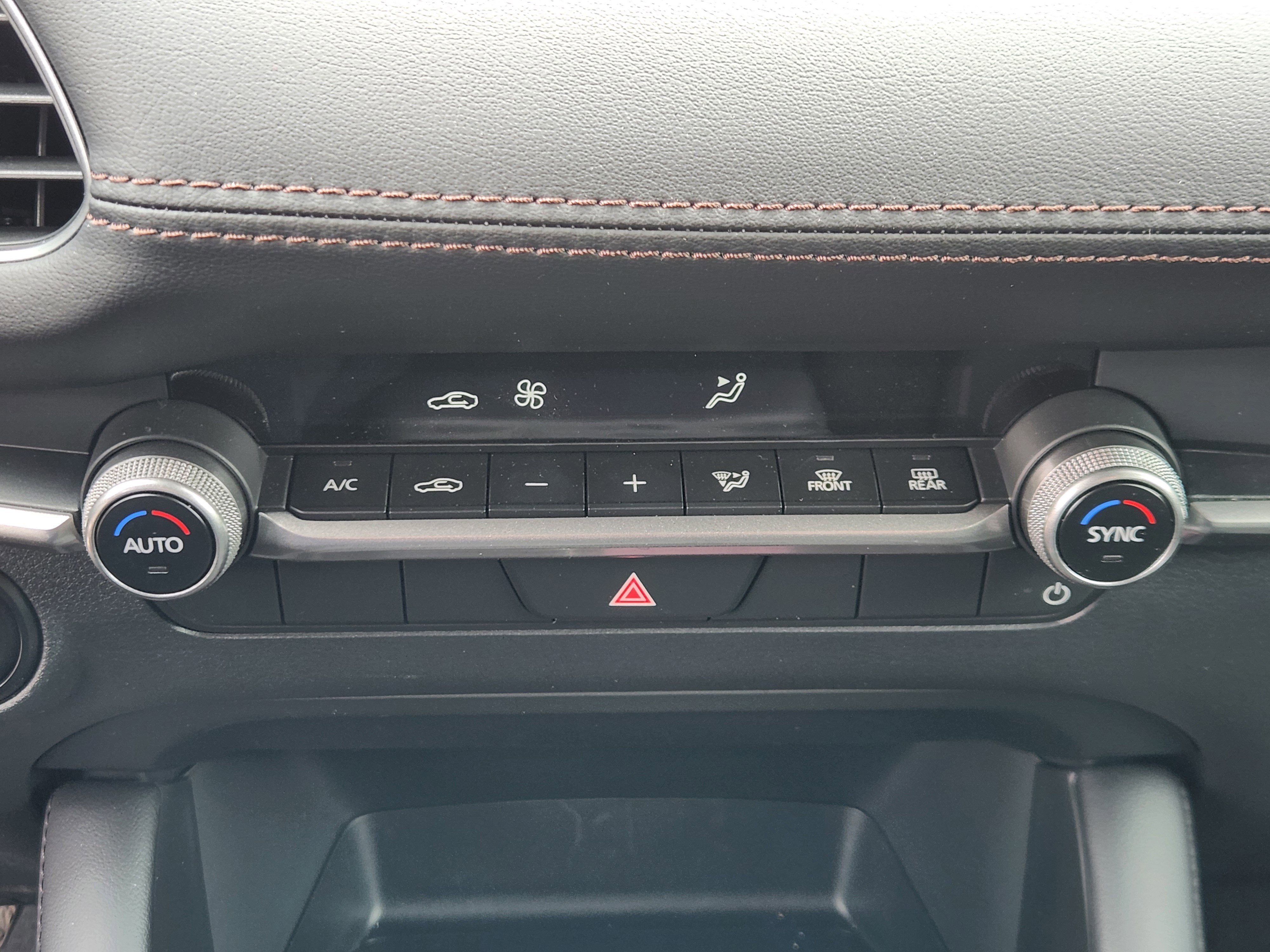 Certified 2026 MAZDA MAZDA3 s Sport FWD image 20