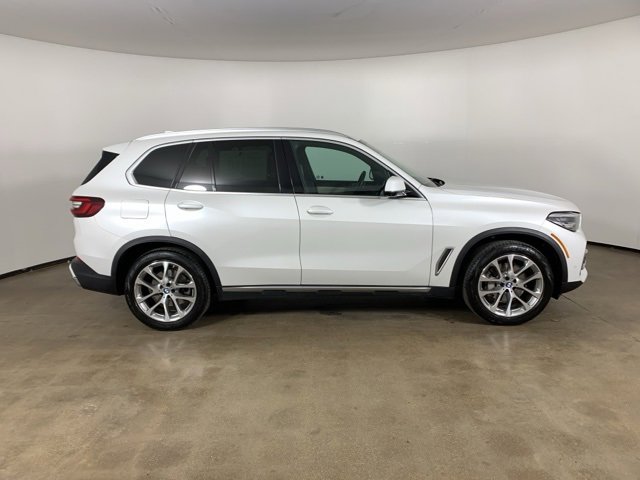 Used 2023 BMW X5 xDrive40i w/ Premium Package image 7