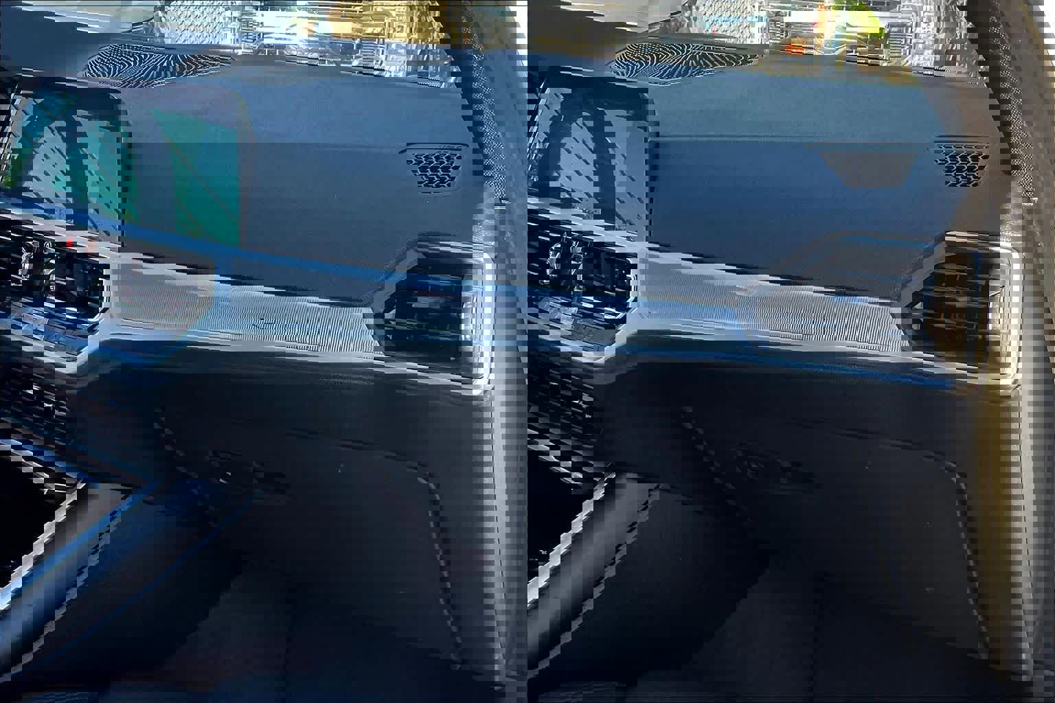 Used 2019 BMW 330i Sedan w/ Driving Assistance Package RWD image 19