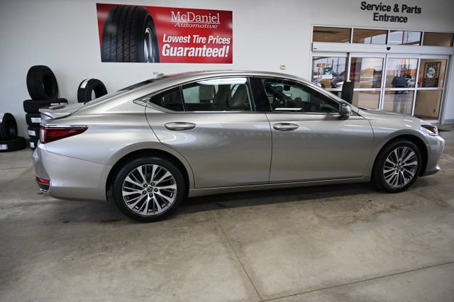 Used 2021 Lexus ES 250 w/ Premium Package AWD/4WD image 5